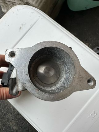 Válvula EGR Peugeot 407 2.0 HDi 2007/8