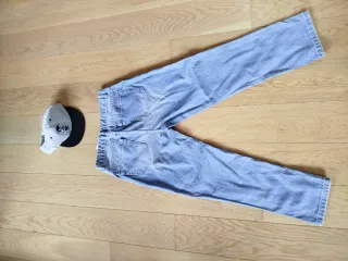 Pack Pantalón y Gorra con Parches