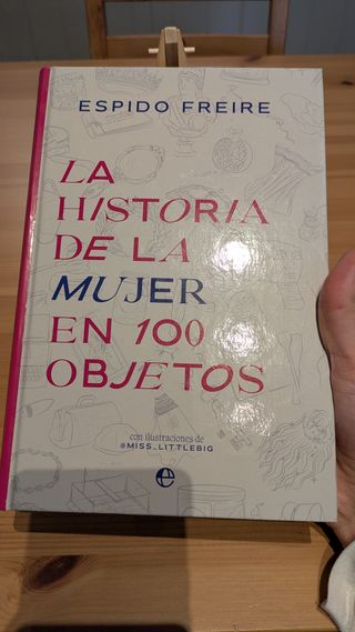La historia de la mujer en 100 objetos