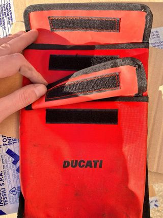 Borsa porta attrezzi Ducati rossa