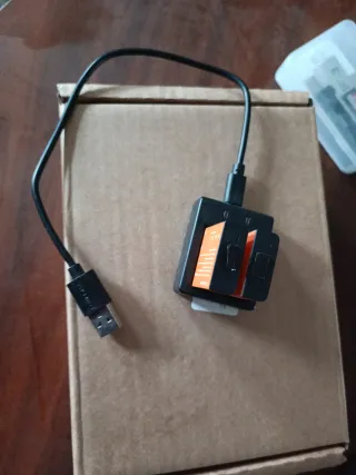 Cargador y 3 Baterías para cámara deportiva