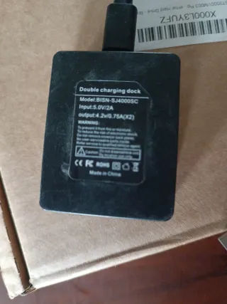 Cargador y 3 Baterías para cámara deportiva