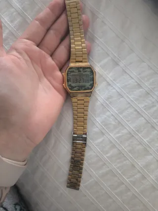 Reloj Casio Dorado Camuflaje