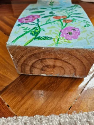 Busto artigianale per collane per ragazze