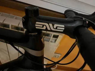 Bicicleta Trek Émonda SL6 Carbono