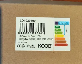 Luz LED Bañador (No funciona)