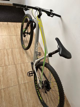 Bicicleta Montaña Lector Blanca