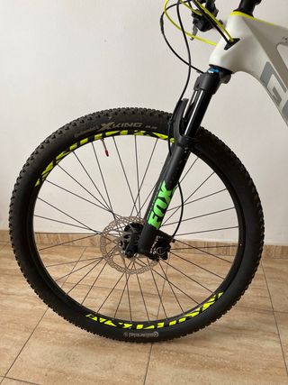 Bicicleta Montaña Lector Blanca