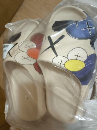 Chanclas estampadas talla 39