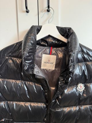 Chaleco Moncler Negro Talla L. Original.