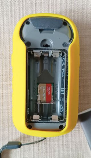 GPS Garmin eTrex 30x con caja y mapas