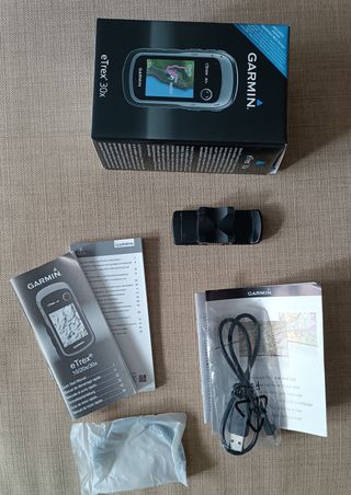 GPS Garmin eTrex 30x con caja y mapas