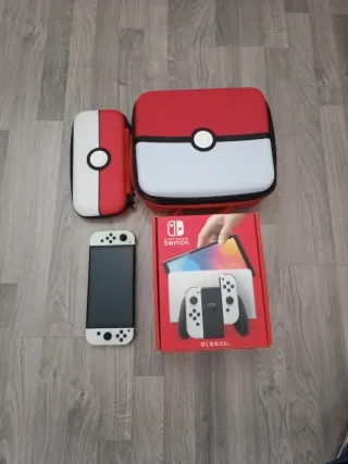 Nintendo Switch OLED Blanca y Roja