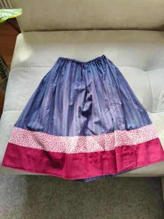 Traje baserritarra niña