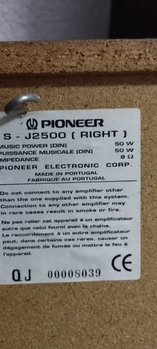 Altavoces Pioneer 50W (2 unidades)