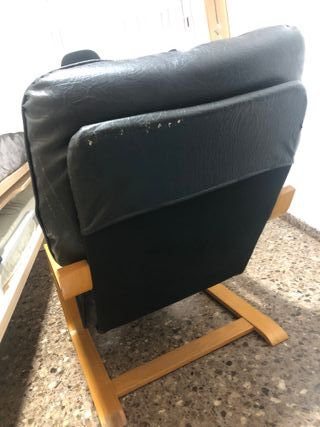 Sillón balancín cuero y madera