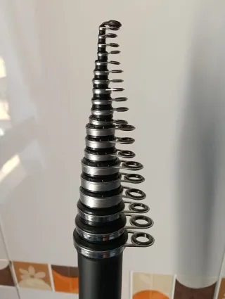 Caña Rapala Skin Tele 9m HMC Carbono