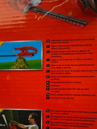 Cortasetos Black+Decker 420W