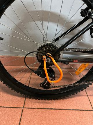 Bicicleta Infantil B'TWIN 24 Negra/Naranja