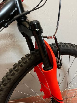 Bicicleta Infantil B'TWIN 24 Negra/Naranja