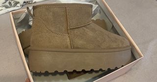 Botas con pelo interior nuevas
