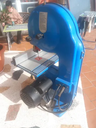 Sierra de cinta para marquetería o madera