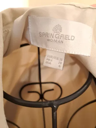 Chaqueta nueva mujer safari marca Springfield.
