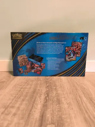 Caja Ultra Premium Charizard EX