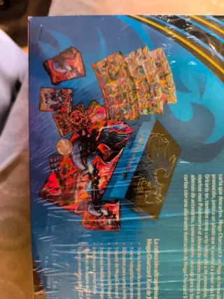 Caja Ultra Premium Charizard EX