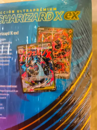 Caja Ultra Premium Charizard EX