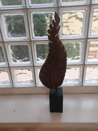 Figura Decorativa Hoja Metal/Madera