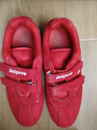 Tenis Ballgame Rojos Talla 40