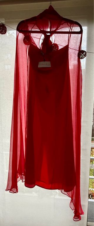 Vestido Ines Martin Alcalde con capa