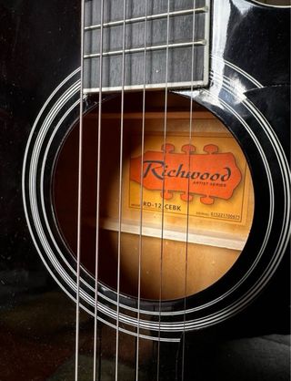 Guitarra Electroacústica + funda