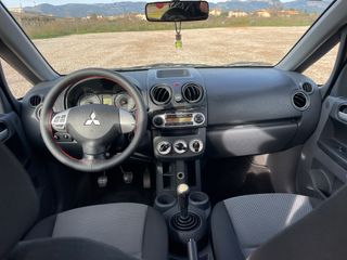 Mitsubishi Colt 2011