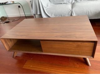 Mesa centro El Corte Inglés madera nogal