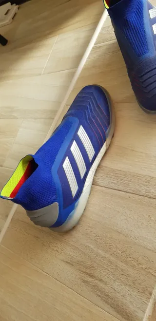 Botas Adidas Predator Multitaco Azul/Plata