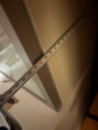 Mueble Ikea plateado