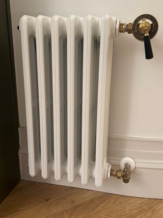 Radiador de hierro fundido antiguo 5 elementos