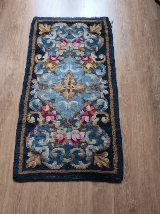 Alfombra antigua Nudo Español