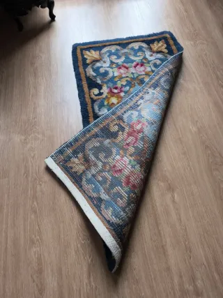 Alfombra antigua Nudo Español