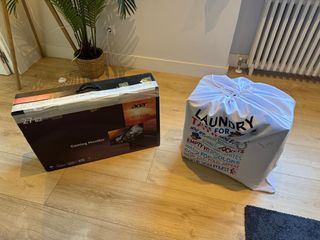 PC Torre + Teclado + 2 Monitores