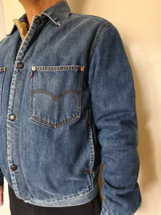 Cazadora vaquera Levi's borrego