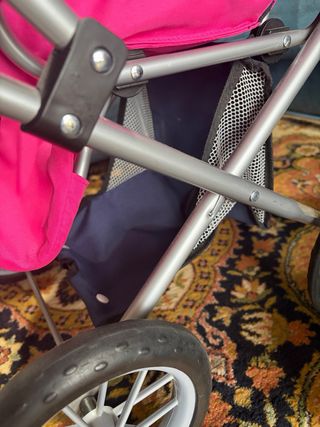 Carro de muñecas con unicornio