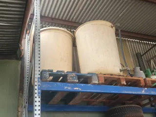 2 bidones 200L agua