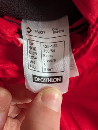 Mono de esquí rojo para niño de 8 años