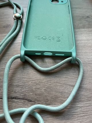 Funda iPhone 13 con Cuerda