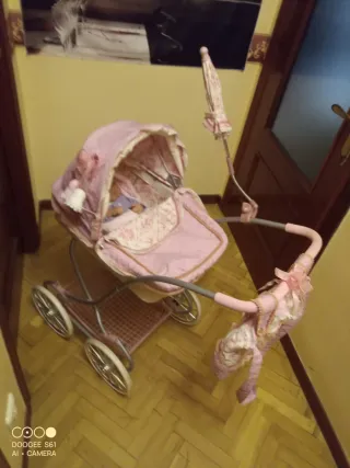 Coche de muñecas Inglesina rosa