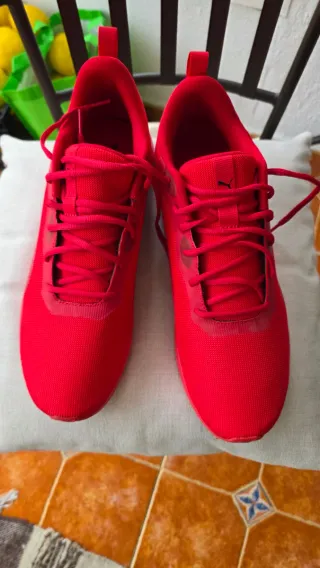 Zapatillas deportivas Puma Rojas