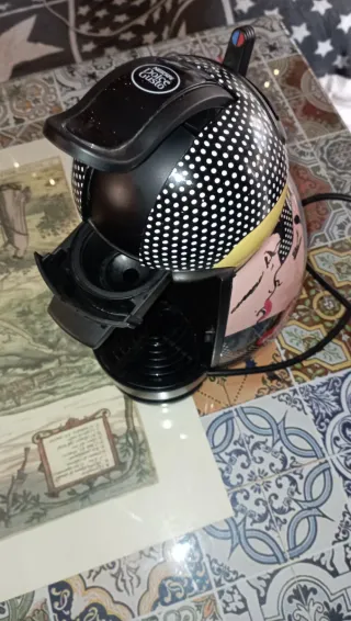 Cafetera Nescafé Dolce Gusto Diseño Fiorucci